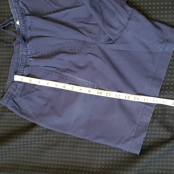 L.L. Bean, navy blue, elastic waist, drawstring, shorts, size large - Picture 8 of 9